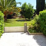 Les Patios-7 By Interhome Apartman